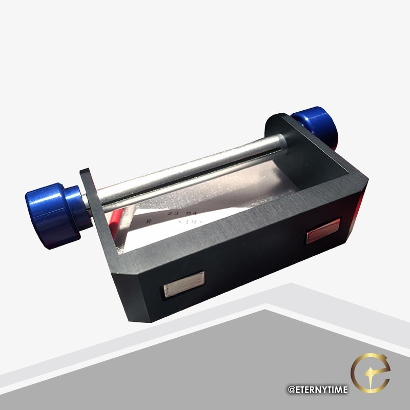 Thermal paper roll mount